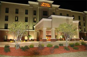  Hampton Inn & Suites McComb  Мак-Комб